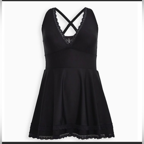 New Torrid Lace Detail Swimdress Swimsuit 5 X - Picture 1 of 4